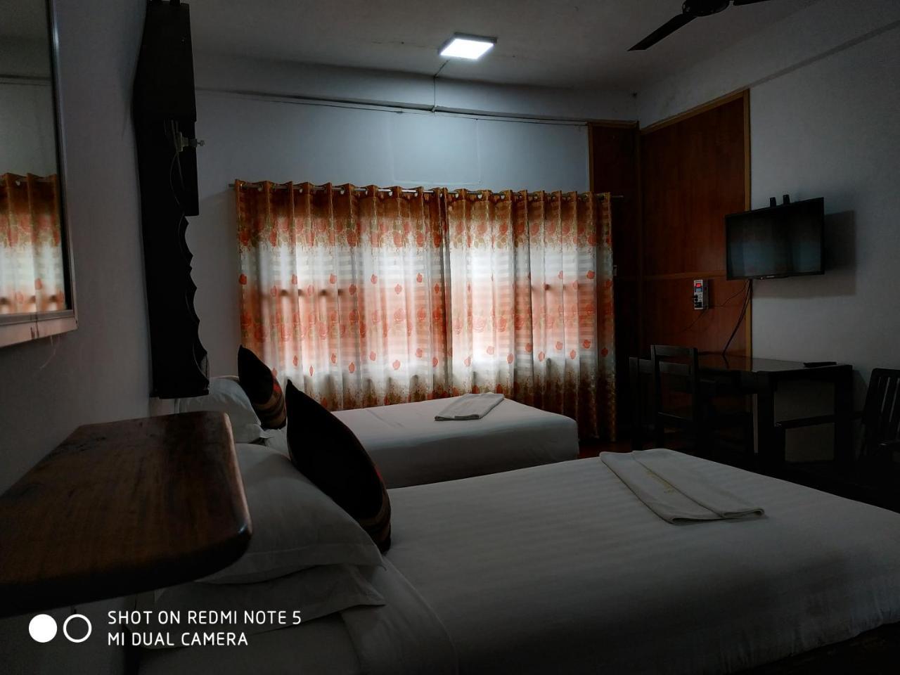 Remember Inn Nyaungshwe Exteriör bild